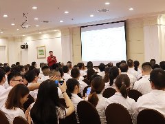 凝心聚力 與堅(jiān)持夢想者同行